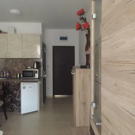 Victoria شقة بوموري